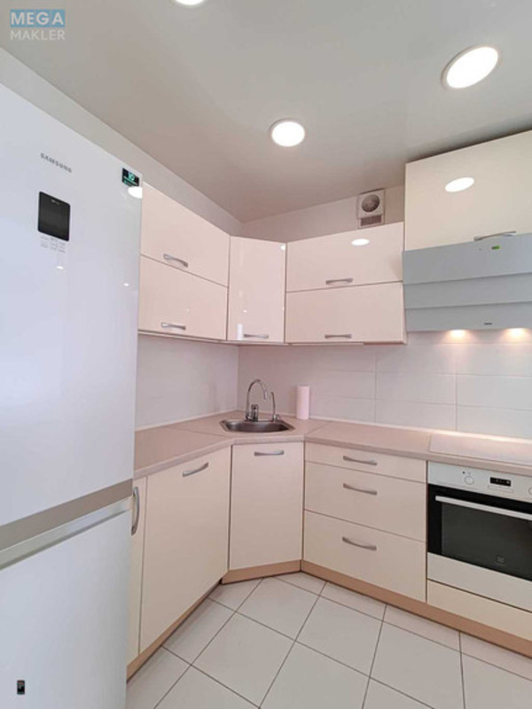 Оренда 1 кімнатної квартири, <a class="location-link" href="/dnepropetrovsk/" title="Недвижимость Дніпра">Дніпро</a>, мандриківська, 51м (изображение 4)