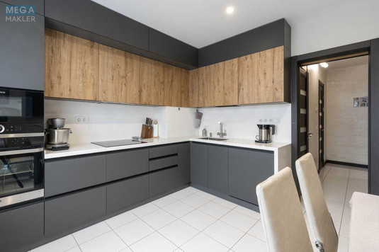 Продаж 2 кімнатної квартири (76/36/12), 10 пов. 25 пов. будинку, <a class="location-link" href="/kiev/" title="Недвижимость Київ">Київ</a>, <a class="location-link" href="/kiev/goloseevskij/" title="Недвижимость Голосіївський район">Голосіївський р-н</a>, Науки просп., 55А (изображение 9)