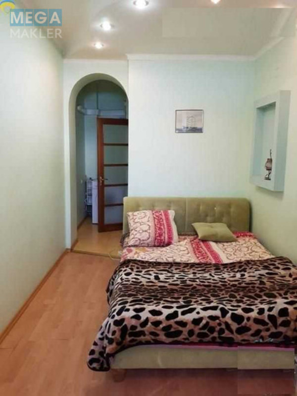 Продаж 2 кімнатної квартири (75/40/12), 4 пов. 4 пов. будинку, <a class="location-link" href="/odessa/" title="Недвижимость Одеса">Одеса</a>, <a class="location-link" href="/odessa/primorskij/" title="Недвижимость Приморський район">Приморський р-н</a>, Греческая (изображение 2)