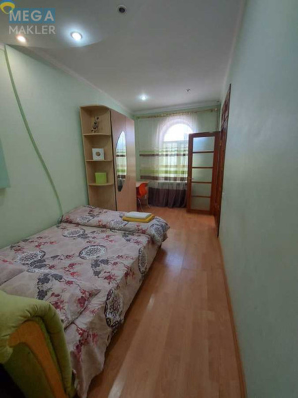 Продаж 2 кімнатної квартири (75/40/12), 4 пов. 4 пов. будинку, <a class="location-link" href="/odessa/" title="Недвижимость Одеса">Одеса</a>, <a class="location-link" href="/odessa/primorskij/" title="Недвижимость Приморський район">Приморський р-н</a>, Греческая (изображение 4)