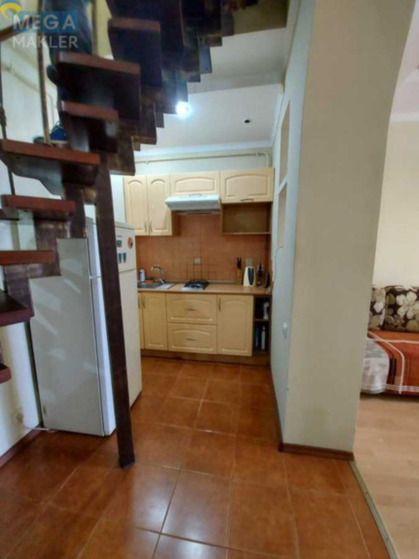 Продаж 2 кімнатної квартири (75/40/12), 4 пов. 4 пов. будинку, <a class="location-link" href="/odessa/" title="Недвижимость Одеса">Одеса</a>, <a class="location-link" href="/odessa/primorskij/" title="Недвижимость Приморський район">Приморський р-н</a>, Греческая (изображение 8)