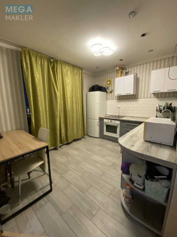 Продаж 1 кімнатної квартири (44/18/10), 12 пов. 12 пов. будинку, <a class="location-link" href="/vishnevoe/" title="Недвижимость Вишневе">Вишневе</a>, Лесі Українки, 74в (изображение 3)