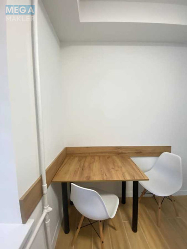 Оренда 2 кімнатної квартири, <a class="location-link" href="/kiev/" title="Недвижимость Київ">Київ</a>, <a class="location-link" href="/kiev/pecherskij/" title="Недвижимость Печерський район">Печерський р-н</a>, Велика Васильківська пл., 112 (изображение 8)