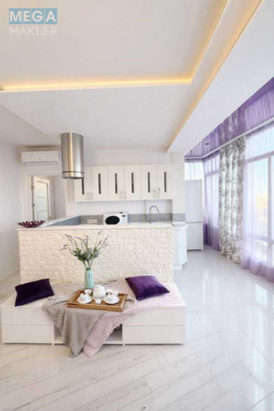 Продаж 1 кімнатної квартири (52/15/31), 17 пов. 25 пов. будинку, <a class="location-link" href="/kiev/" title="Недвижимость Київ">Київ</a>, <a class="location-link" href="/kiev/podolskij/" title="Недвижимость Подільський район">Подільський р-н</a>, Вишгородська вул., 45 (изображение 7)