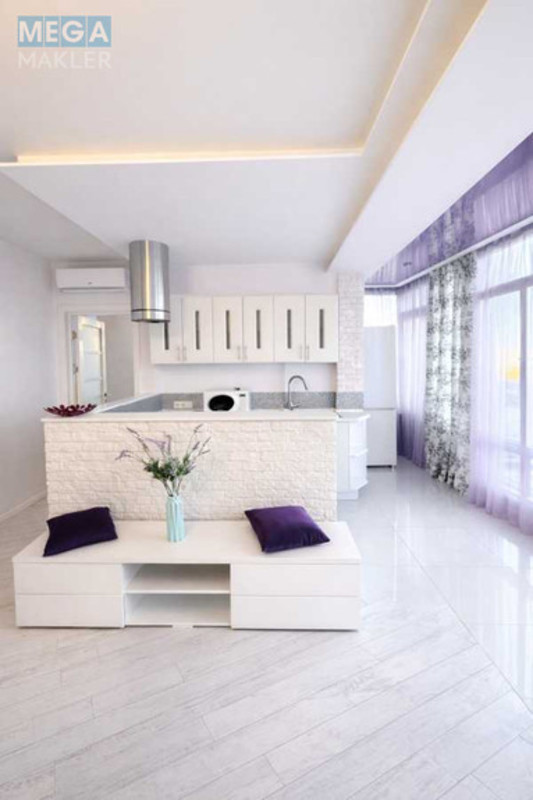 Продаж 1 кімнатної квартири (52/15/31), 17 пов. 25 пов. будинку, <a class="location-link" href="/kiev/" title="Недвижимость Київ">Київ</a>, <a class="location-link" href="/kiev/podolskij/" title="Недвижимость Подільський район">Подільський р-н</a>, Вишгородська вул., 45 (изображение 9)