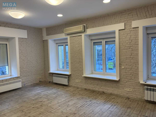 Оренда комерційної нерухомості, 56&nbsp;кв.м, под офис, <a class="location-link" href="/kiev/" title="Недвижимость Київ">Київ</a>, <a class="location-link" href="/kiev/pecherskij/" title="Недвижимость Печерський район">Печерський р-н</a>, Лютеранская ул., 16 (изображение 3)