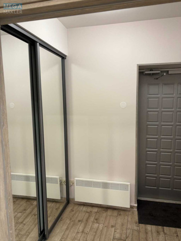 Оренда комерційної нерухомості, 56&nbsp;кв.м, под офис, <a class="location-link" href="/kiev/" title="Недвижимость Київ">Київ</a>, <a class="location-link" href="/kiev/pecherskij/" title="Недвижимость Печерський район">Печерський р-н</a>, Лютеранская ул., 16 (изображение 14)