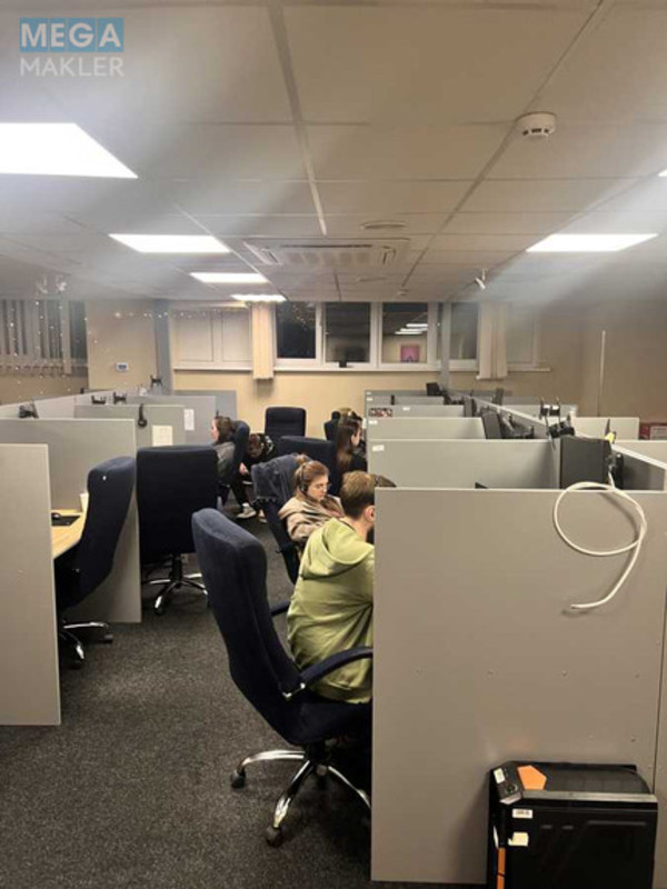 Оренда комерційної нерухомості, 510&nbsp;кв.м, под офис, <a class="location-link" href="/kiev/" title="Недвижимость Київ">Київ</a>, <a class="location-link" href="/kiev/obolonskij/" title="Недвижимость Оболонський район">Оболонський р-н</a>, Степана Бандери просп., 8 (изображение 13)