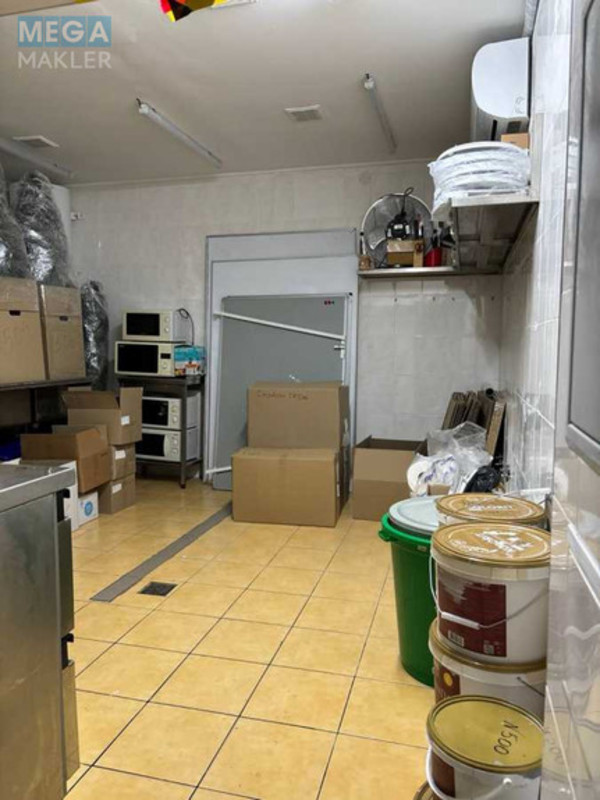 Оренда комерційної нерухомості, 510&nbsp;кв.м, под офис, <a class="location-link" href="/kiev/" title="Недвижимость Київ">Київ</a>, <a class="location-link" href="/kiev/obolonskij/" title="Недвижимость Оболонський район">Оболонський р-н</a>, Степана Бандери просп., 8 (изображение 23)