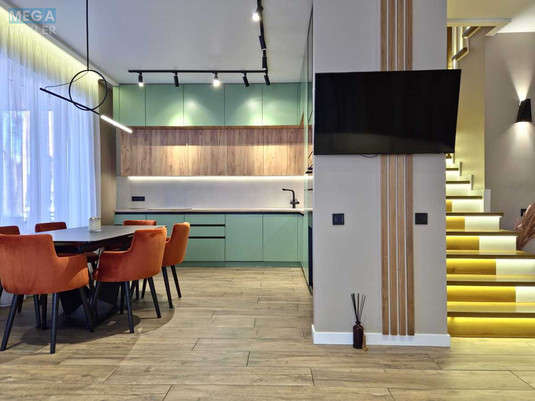 Продаж дома, 2&nbsp;поверху, 159&nbsp;кв.м, 5&nbsp;кімнат, ділянка 7&nbsp;соток, <a class="location-link" href="/hodosovka/" title="Недвижимость Ходосівка">Ходосівка</a>, урядова, 24а (изображение 2)