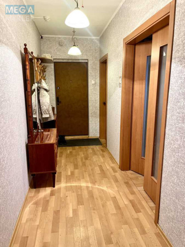 Оренда 2 кімнатної квартири, <a class="location-link" href="/kiev/" title="Недвижимость Київ">Київ</a>, <a class="location-link" href="/kiev/darnickij/" title="Недвижимость Дарницький район">Дарницький р-н</a>, Урлівська вул., 34 (изображение 2)