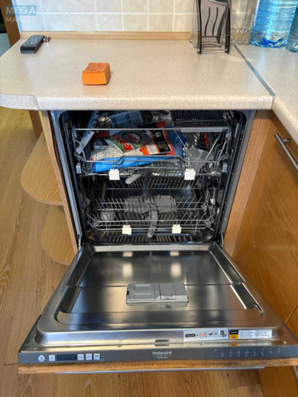 Продаж 3 кімнатної квартири (104/55/12), 19 пов. 23 пов. будинку, <a class="location-link" href="/kiev/" title="Недвижимость Київ">Київ</a>, <a class="location-link" href="/kiev/darnickij/" title="Недвижимость Дарницький район">Дарницький р-н</a>, Днепровская наб., 25 (изображение 10)