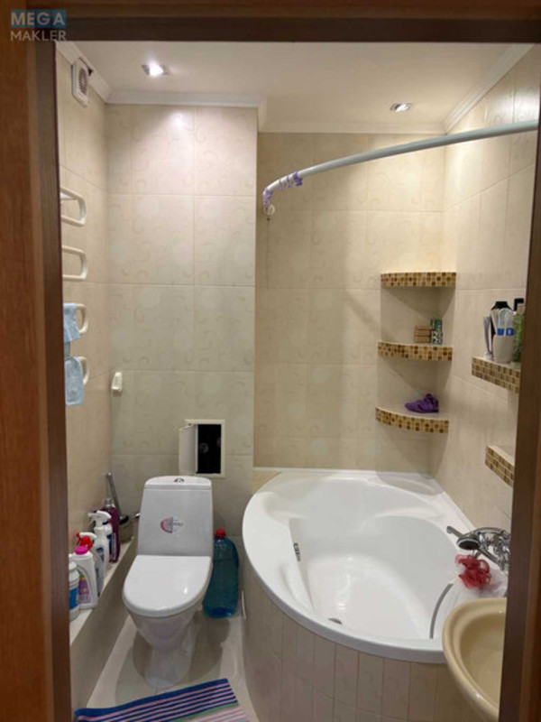 Продаж 3 кімнатної квартири (104/55/12), 19 пов. 23 пов. будинку, <a class="location-link" href="/kiev/" title="Недвижимость Київ">Київ</a>, <a class="location-link" href="/kiev/darnickij/" title="Недвижимость Дарницький район">Дарницький р-н</a>, Днепровская наб., 25 (изображение 16)