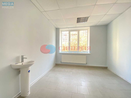 Оренда комерційної нерухомості, 373&nbsp;кв.м, под магазин, <a class="location-link" href="/kiev/" title="Недвижимость Київ">Київ</a>, <a class="location-link" href="/kiev/obolonskij/" title="Недвижимость Оболонський район">Оболонський р-н</a>, Героїв Сталінграду просп., 65 (изображение 3)