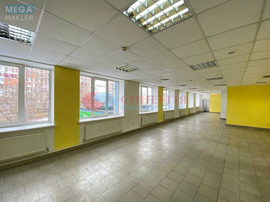 Продаж комерційної нерухомості, 407&nbsp;кв.м, под магазин, <a class="location-link" href="/kiev/" title="Недвижимость Київ">Київ</a>, <a class="location-link" href="/kiev/obolonskij/" title="Недвижимость Оболонський район">Оболонський р-н</a>, Героїв Сталінграду просп., 65 (изображение 7)