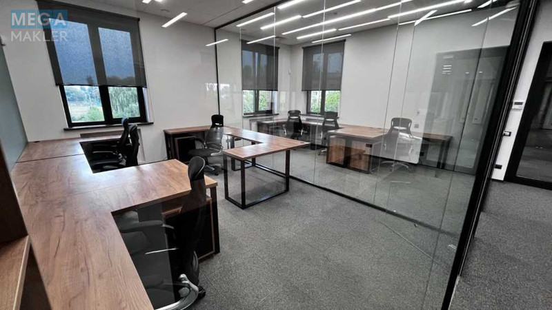 Оренда комерційної нерухомості, 226&nbsp;кв.м, под офис, <a class="location-link" href="/kiev/" title="Недвижимость Київ">Київ</a>, <a class="location-link" href="/kiev/solomenskij/" title="Недвижимость Солом'янський район">Солом'янський р-н</a>, Волынская ул., 67 (изображение 5)