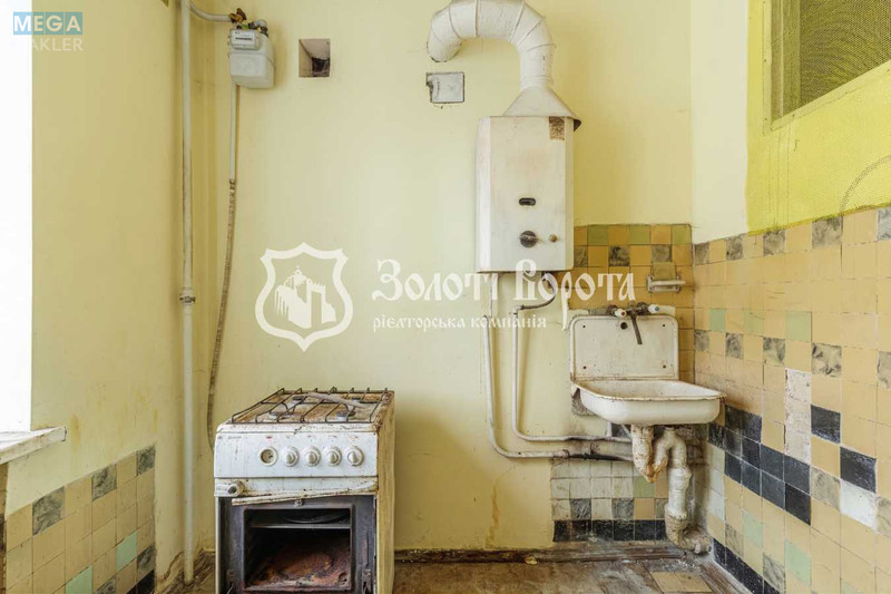 Продаж 3 кімнатної квартири (57/40/6,2), 3 пов. 5 пов. будинку, <a class="location-link" href="/kiev/" title="Недвижимость Київ">Київ</a>, <a class="location-link" href="/kiev/solomenskij/" title="Недвижимость Солом'янський район">Солом'янський р-н</a>, Волгоградська вул., 6 (изображение 8)