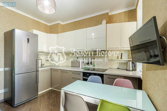 Продаж 1 кімнатної квартири (49/21/10), 15 пов. 25 пов. будинку, <a class="location-link" href="/kiev/" title="Недвижимость Київ">Київ</a>, <a class="location-link" href="/kiev/svyatoshinskij/" title="Недвижимость Святошинський район">Святошинський р-н</a>, Олевська вул., 5 (изображение 9)