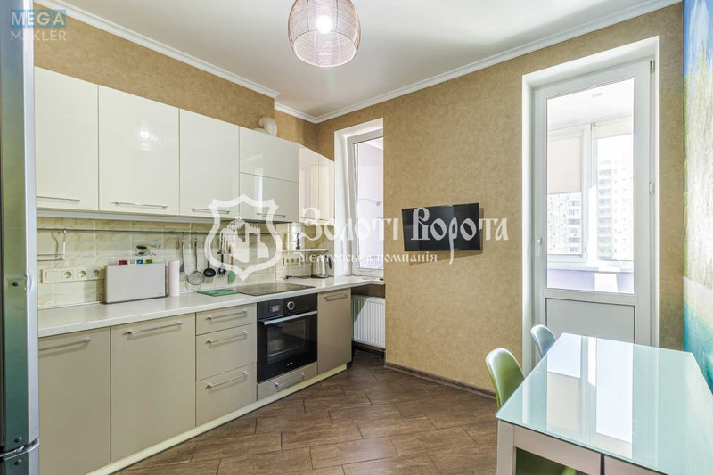 Продаж 1 кімнатної квартири (49/21/10), 15 пов. 25 пов. будинку, <a class="location-link" href="/kiev/" title="Недвижимость Київ">Київ</a>, <a class="location-link" href="/kiev/svyatoshinskij/" title="Недвижимость Святошинський район">Святошинський р-н</a>, Олевська вул., 5 (изображение 10)