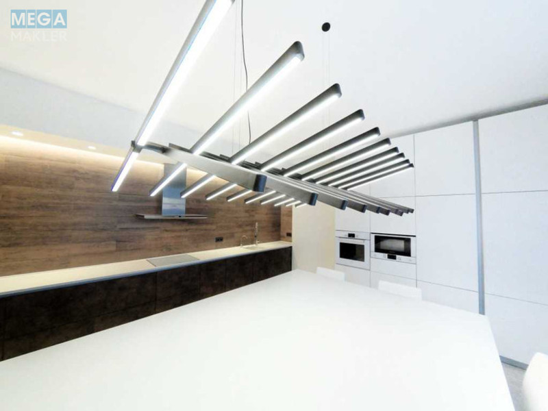 Оренда 3 кімнатної квартири, <a class="location-link" href="/kiev/" title="Недвижимость Київ">Київ</a>, <a class="location-link" href="/kiev/pecherskij/" title="Недвижимость Печерський район">Печерський р-н</a>, Євгена Коновальця вул., 44а (изображение 3)