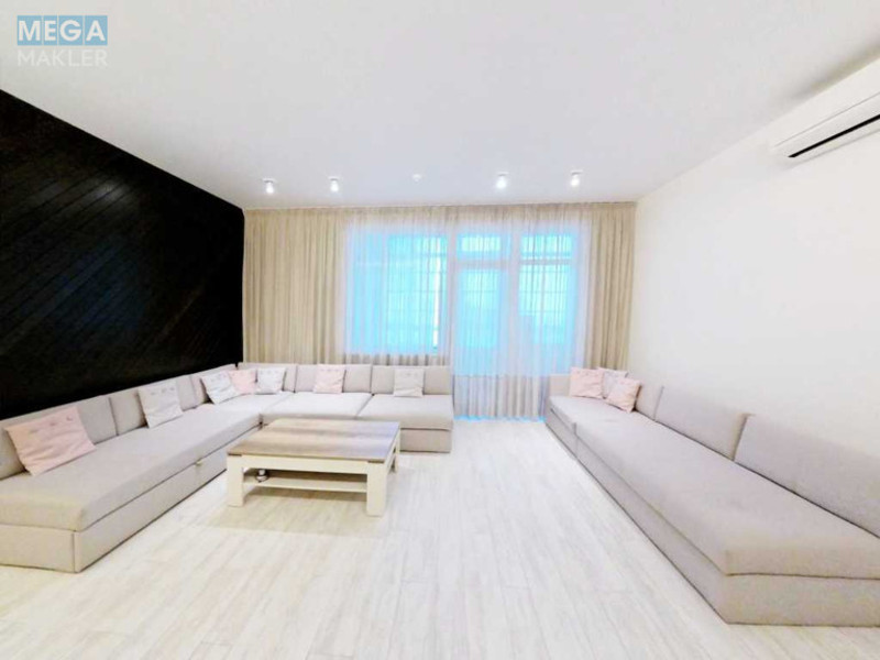 Оренда 3 кімнатної квартири, <a class="location-link" href="/kiev/" title="Недвижимость Київ">Київ</a>, <a class="location-link" href="/kiev/pecherskij/" title="Недвижимость Печерський район">Печерський р-н</a>, Євгена Коновальця вул., 44а (изображение 9)