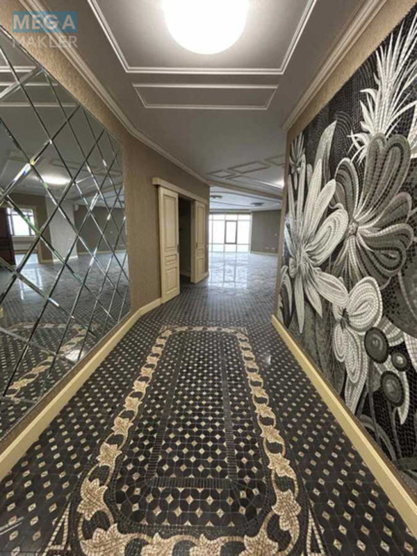 Продаж 4 кімнатної квартири (248/70/95,5), 21 пов. 30 пов. будинку, <a class="location-link" href="/kiev/" title="Недвижимость Київ">Київ</a>, <a class="location-link" href="/kiev/goloseevskij/" title="Недвижимость Голосіївський район">Голосіївський р-н</a>, Велика Васильківська вул., 72 (изображение 15)