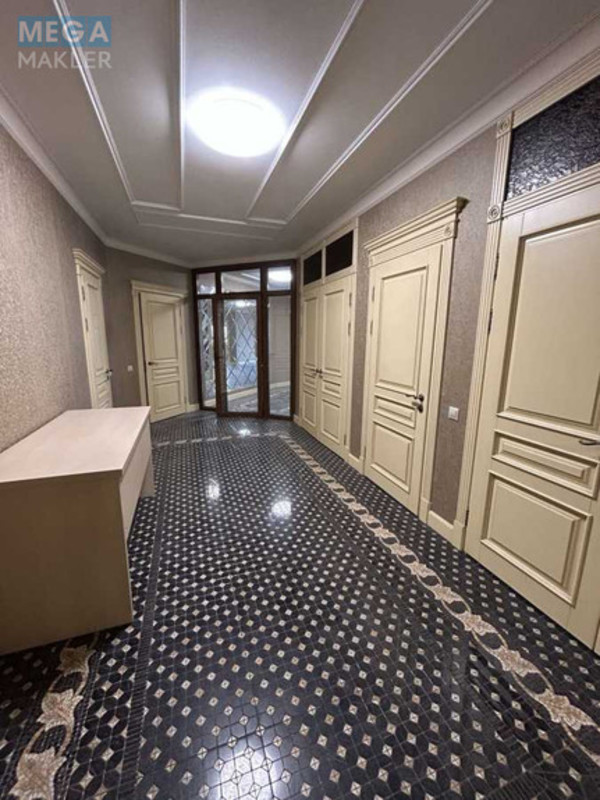 Продаж 4 кімнатної квартири (248/70/95,5), 21 пов. 30 пов. будинку, <a class="location-link" href="/kiev/" title="Недвижимость Київ">Київ</a>, <a class="location-link" href="/kiev/goloseevskij/" title="Недвижимость Голосіївський район">Голосіївський р-н</a>, Велика Васильківська вул., 72 (изображение 17)