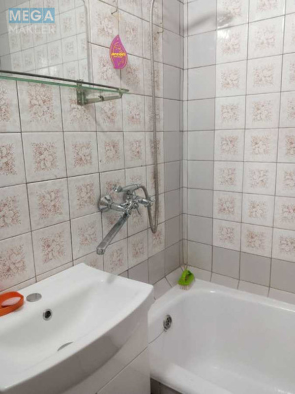 Оренда 2 кімнатної квартири, <a class="location-link" href="/kiev/" title="Недвижимость Київ">Київ</a>, <a class="location-link" href="/kiev/desnyanskij/" title="Недвижимость Деснянський район">Деснянський р-н</a>, Володимира Висоцького бульв., 4 (изображение 10)