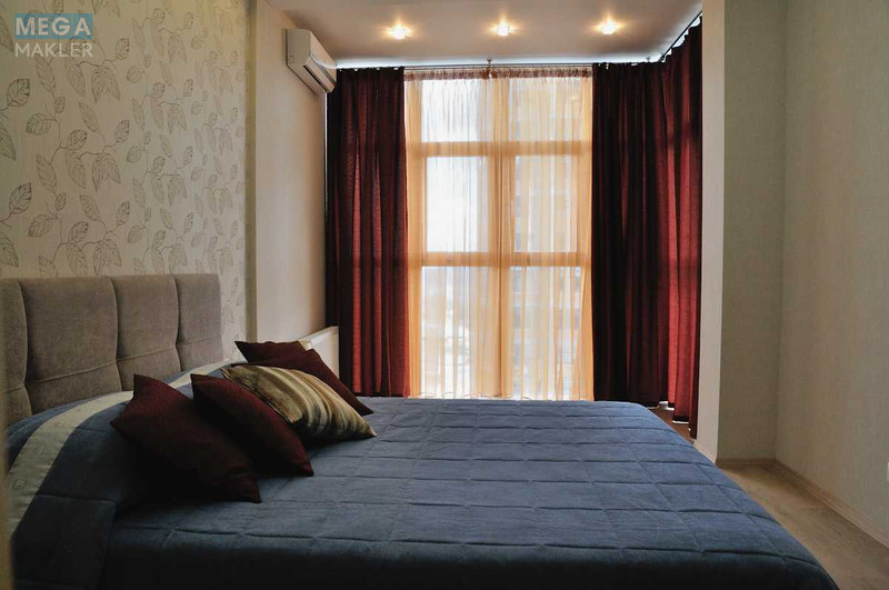 Оренда 1 кімнатної квартири, <a class="location-link" href="/kiev/" title="Недвижимость Київ">Київ</a>, <a class="location-link" href="/kiev/pecherskij/" title="Недвижимость Печерський район">Печерський р-н</a>, Андрія Верхогляда вул., 20 (изображение 2)