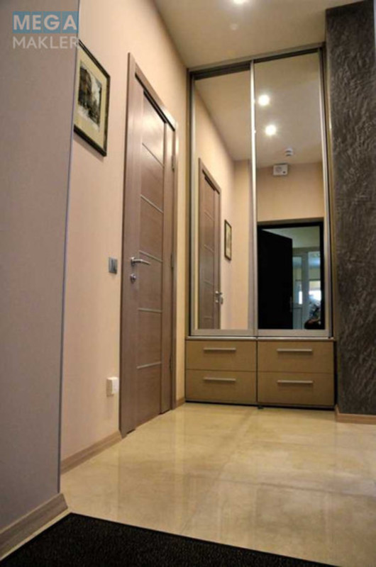 Оренда 1 кімнатної квартири, <a class="location-link" href="/kiev/" title="Недвижимость Київ">Київ</a>, <a class="location-link" href="/kiev/pecherskij/" title="Недвижимость Печерський район">Печерський р-н</a>, Андрія Верхогляда вул., 20 (изображение 16)