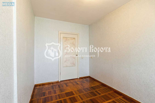 Продаж 3 кімнатної квартири (63,2/40/7,1), 1 пов. 14 пов. будинку, <a class="location-link" href="/kiev/" title="Недвижимость Київ">Київ</a>, <a class="location-link" href="/kiev/solomenskij/" title="Недвижимость Солом'янський район">Солом'янський р-н</a>, Чоколівський бульв., 40 (изображение 7)