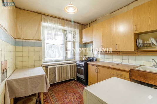 Продаж 3 кімнатної квартири (63,2/40/7,1), 1 пов. 14 пов. будинку, <a class="location-link" href="/kiev/" title="Недвижимость Київ">Київ</a>, <a class="location-link" href="/kiev/solomenskij/" title="Недвижимость Солом'янський район">Солом'янський р-н</a>, Чоколівський бульв., 40 (изображение 8)