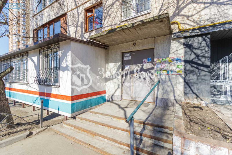 Продаж 3 кімнатної квартири (63,2/40/7,1), 1 пов. 14 пов. будинку, <a class="location-link" href="/kiev/" title="Недвижимость Київ">Київ</a>, <a class="location-link" href="/kiev/solomenskij/" title="Недвижимость Солом'янський район">Солом'янський р-н</a>, Чоколівський бульв., 40 (изображение 16)