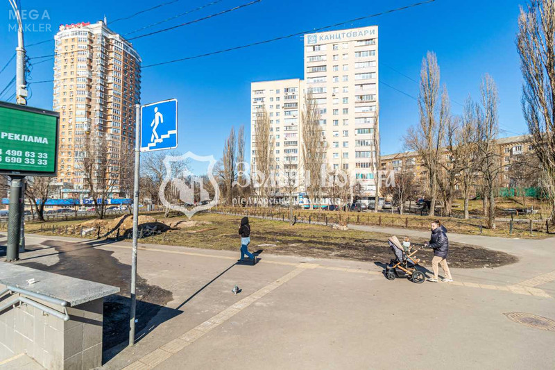 Продаж 3 кімнатної квартири (63,2/40/7,1), 1 пов. 14 пов. будинку, <a class="location-link" href="/kiev/" title="Недвижимость Київ">Київ</a>, <a class="location-link" href="/kiev/solomenskij/" title="Недвижимость Солом'янський район">Солом'янський р-н</a>, Чоколівський бульв., 40 (изображение 22)