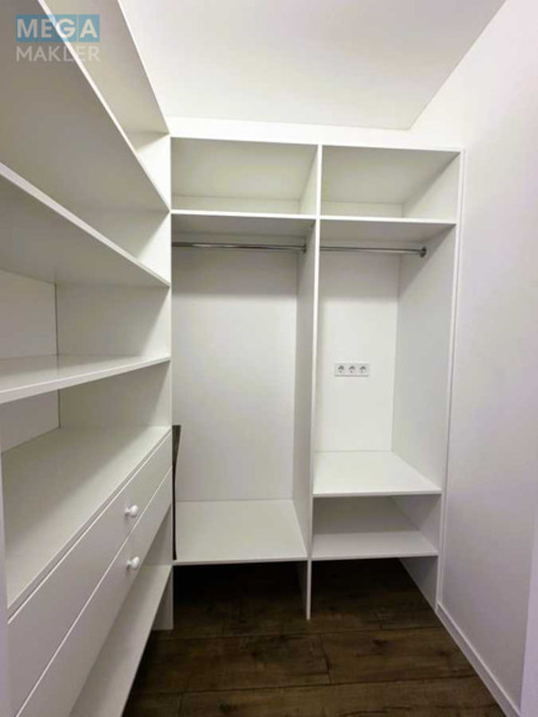 Оренда 1 кімнатної квартири, <a class="location-link" href="/kiev/" title="Недвижимость Київ">Київ</a>, <a class="location-link" href="/kiev/solomenskij/" title="Недвижимость Солом'янський район">Солом'янський р-н</a>, Михайла Дерегуса вул., 42 (изображение 8)