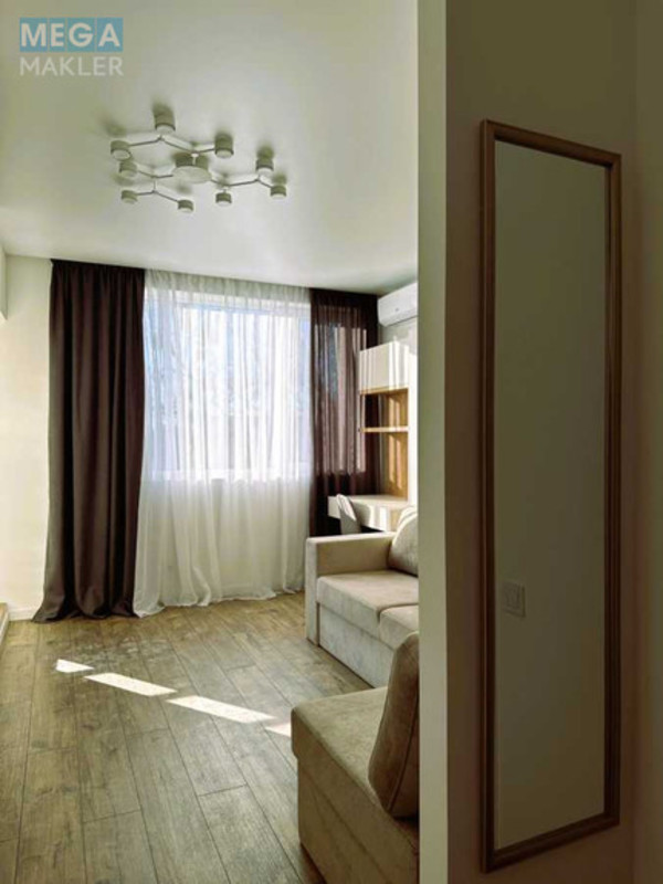 Оренда 1 кімнатної квартири, <a class="location-link" href="/kiev/" title="Недвижимость Київ">Київ</a>, <a class="location-link" href="/kiev/solomenskij/" title="Недвижимость Солом'янський район">Солом'янський р-н</a>, Михайла Дерегуса вул., 42 (изображение 9)