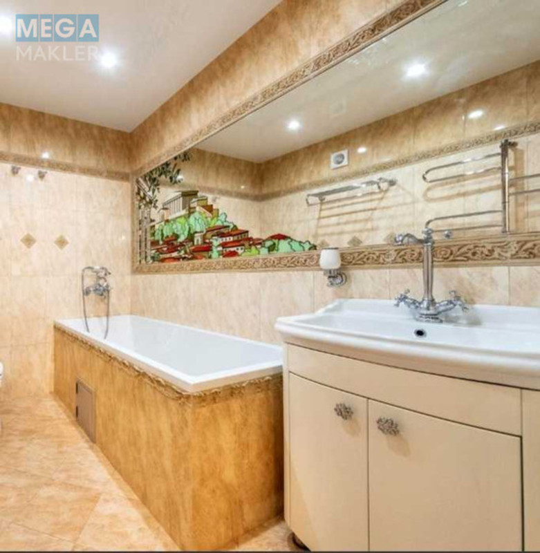 Продаж 4 кімнатної квартири (166/88/55), 10 пов. 11 пов. будинку, <a class="location-link" href="/sofievskaya-borshagovka/" title="Недвижимость Софіївська Борщагівка">Софіївська Борщагівка</a>, Боголюбова, 16 (изображение 12)