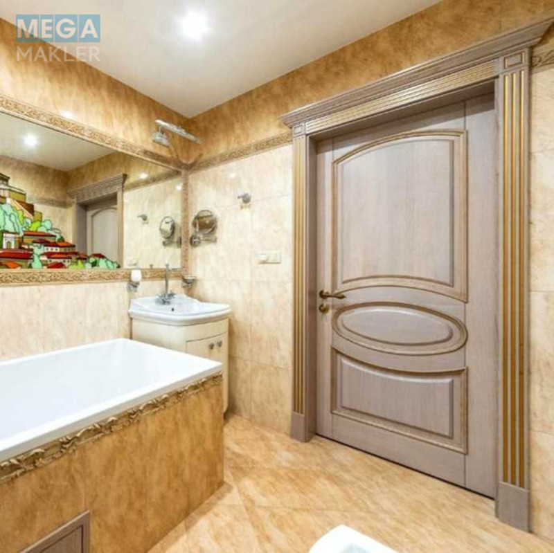 Продаж 4 кімнатної квартири (166/88/55), 10 пов. 11 пов. будинку, <a class="location-link" href="/sofievskaya-borshagovka/" title="Недвижимость Софіївська Борщагівка">Софіївська Борщагівка</a>, Боголюбова, 16 (изображение 14)