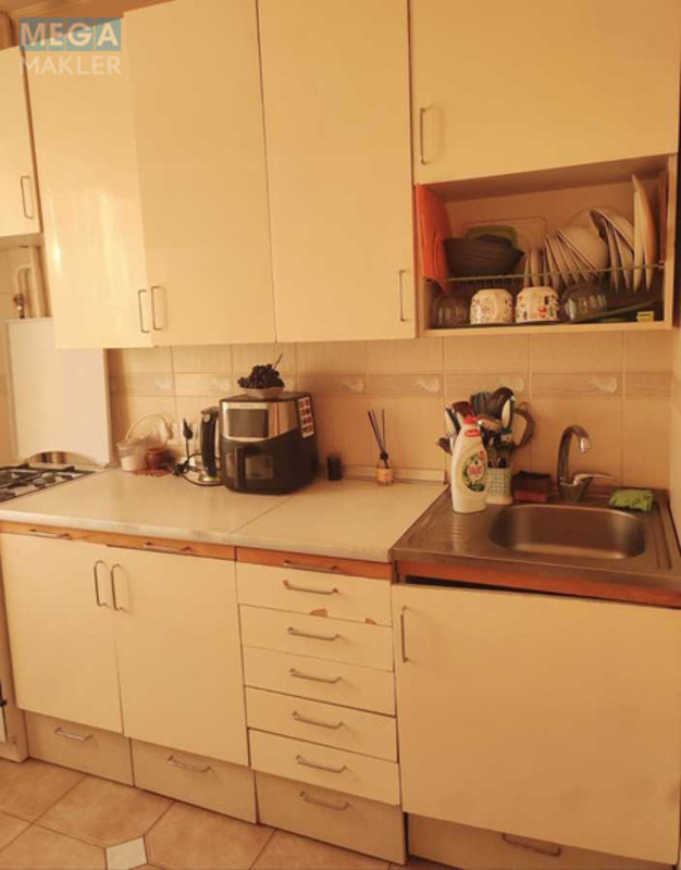 Продаж 1 кімнатної квартири (35/18/7), 7 пов. 9 пов. будинку, <a class="location-link" href="/kiev/" title="Недвижимость Київ">Київ</a>, <a class="location-link" href="/kiev/darnickij/" title="Недвижимость Дарницький район">Дарницький р-н</a>, Вірменська вул., 29 (изображение 9)