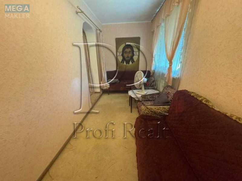 Продаж дома, 3&nbsp;поверху, 160&nbsp;кв.м, 8&nbsp;кімнат, ділянка 5&nbsp;соток, <a class="location-link" href="/kiev/" title="Недвижимость Київ">Київ</a>, <a class="location-link" href="/kiev/darnickij/" title="Недвижимость Дарницький район">Дарницький р-н</a>, 8-а Лугова вул., 31 (изображение 17)