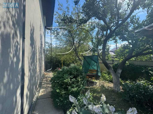 Продаж дома, 3&nbsp;поверху, 160&nbsp;кв.м, 8&nbsp;кімнат, ділянка 5&nbsp;соток, <a class="location-link" href="/kiev/" title="Недвижимость Київ">Київ</a>, <a class="location-link" href="/kiev/darnickij/" title="Недвижимость Дарницький район">Дарницький р-н</a>, 8-а Лугова вул., 31 (изображение 20)