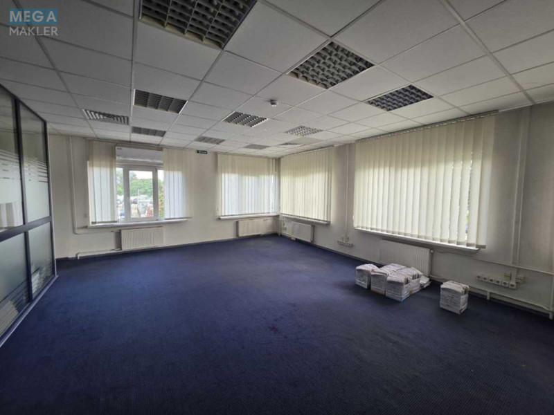 Продаж комерційної нерухомості, 9&nbsp;600&nbsp;кв.м, под магазин, <a class="location-link" href="/kiev/" title="Недвижимость Київ">Київ</a>, <a class="location-link" href="/kiev/goloseevskij/" title="Недвижимость Голосіївський район">Голосіївський р-н</a>, Кольцевая дорога (изображение 12)