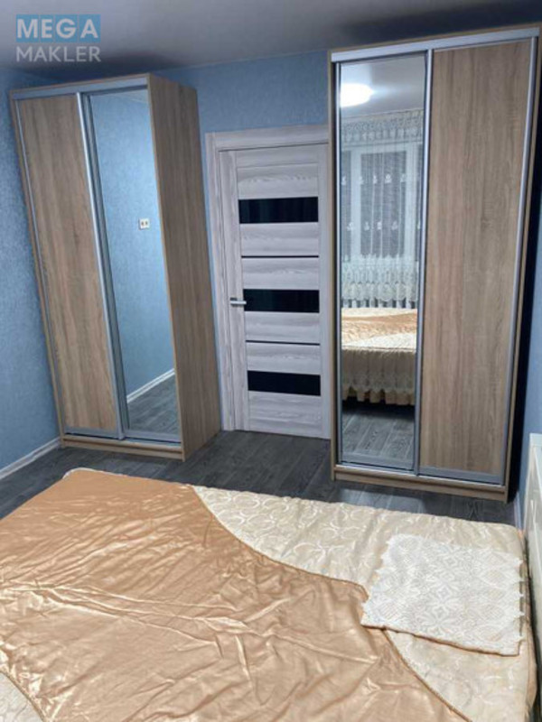 Оренда 2 кімнатної квартири, <a class="location-link" href="/kiev/" title="Недвижимость Київ">Київ</a>, <a class="location-link" href="/kiev/svyatoshinskij/" title="Недвижимость Святошинський район">Святошинський р-н</a>, Гната Юри вул., 6 (изображение 3)