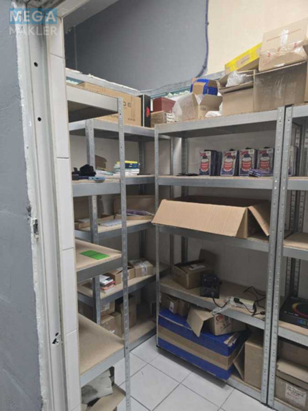 Оренда комерційної нерухомості, 61&nbsp;кв.м, под магазин, <a class="location-link" href="/kiev/" title="Недвижимость Київ">Київ</a>, <a class="location-link" href="/kiev/dneprovskij/" title="Недвижимость Дніпровський район">Дніпровський р-н</a>, Будівельників вул., 43/12 (изображение 6)