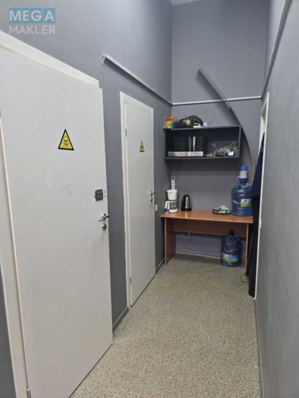 Оренда комерційної нерухомості, 61&nbsp;кв.м, под магазин, <a class="location-link" href="/kiev/" title="Недвижимость Київ">Київ</a>, <a class="location-link" href="/kiev/dneprovskij/" title="Недвижимость Дніпровський район">Дніпровський р-н</a>, Будівельників вул., 43/12 (изображение 7)