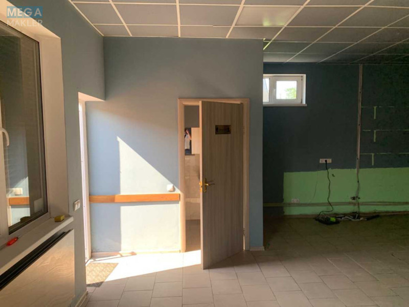 Оренда комерційної нерухомості, 100&nbsp;кв.м, под магазин, <a class="location-link" href="/kalinovka-pgt-kv/" title="Недвижимость Калинівка">Калинівка</a>, Центральна, 36 (изображение 5)