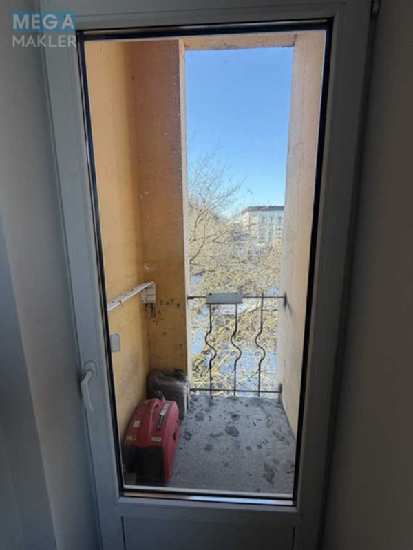 Оренда комерційної нерухомості, 117,60&nbsp;кв.м, под офис, <a class="location-link" href="/kiev/" title="Недвижимость Київ">Київ</a>, <a class="location-link" href="/kiev/podolskij/" title="Недвижимость Подільський район">Подільський р-н</a>, Нижний Вал ул., 15 (изображение 10)