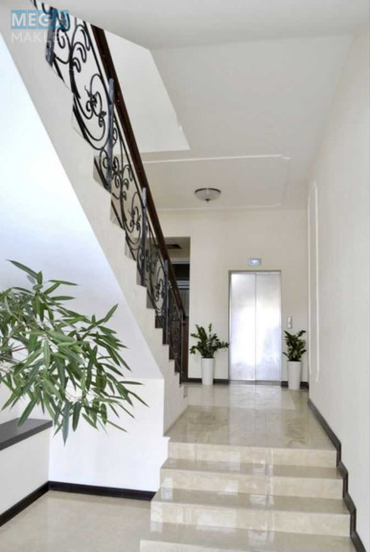 Оренда комерційної нерухомості, 117,60&nbsp;кв.м, под офис, <a class="location-link" href="/kiev/" title="Недвижимость Київ">Київ</a>, <a class="location-link" href="/kiev/podolskij/" title="Недвижимость Подільський район">Подільський р-н</a>, Нижний Вал ул., 15 (изображение 12)