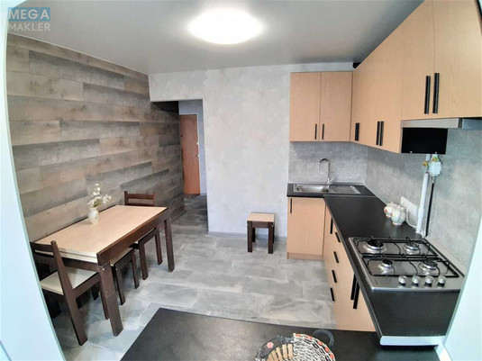 Оренда 1 кімнатної квартири, <a class="location-link" href="/kiev/" title="Недвижимость Київ">Київ</a>, <a class="location-link" href="/kiev/obolonskij/" title="Недвижимость Оболонський район">Оболонський р-н</a>, Оболонская пл., 1 (изображение 11)