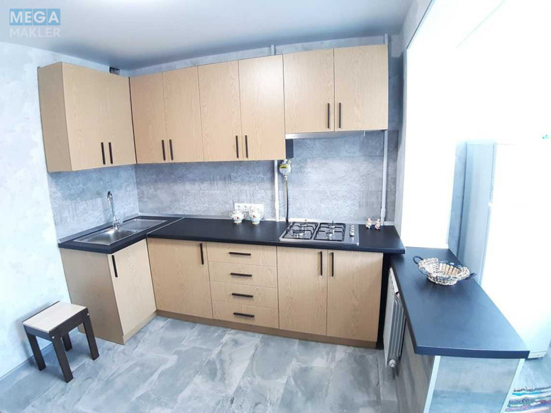 Оренда 1 кімнатної квартири, <a class="location-link" href="/kiev/" title="Недвижимость Київ">Київ</a>, <a class="location-link" href="/kiev/obolonskij/" title="Недвижимость Оболонський район">Оболонський р-н</a>, Оболонская пл., 1 (изображение 13)